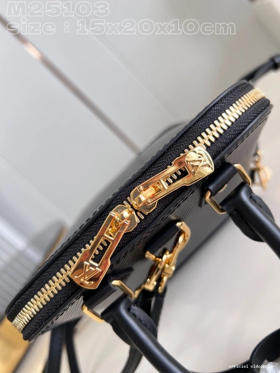 Official oldcobbler backpack-15*20*10cm NANO ALMA VUITTON LOUIS 0809